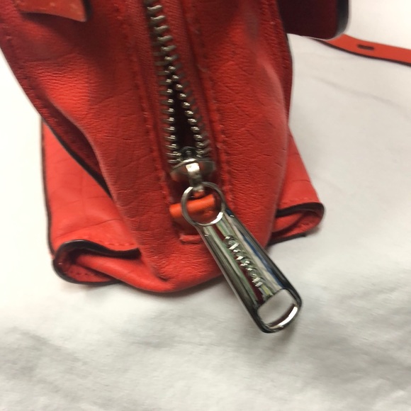 Chic Orange Leather Tote Bag - Picture 7 of 8